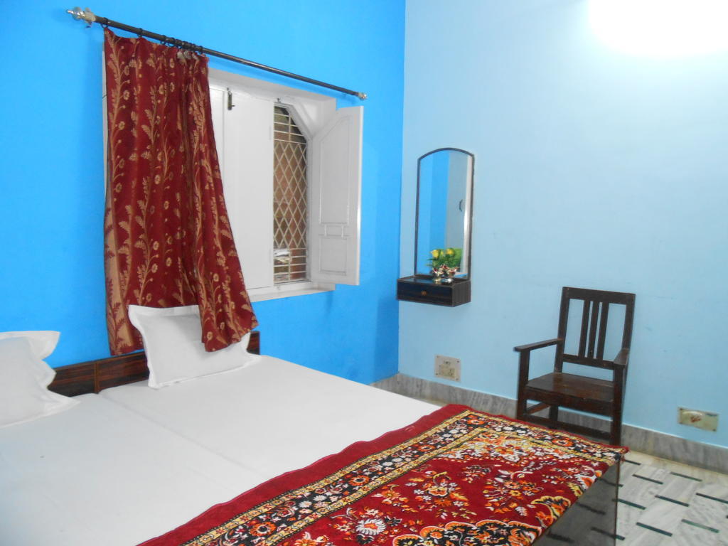 Elvis Guest House Varanasi Room photo