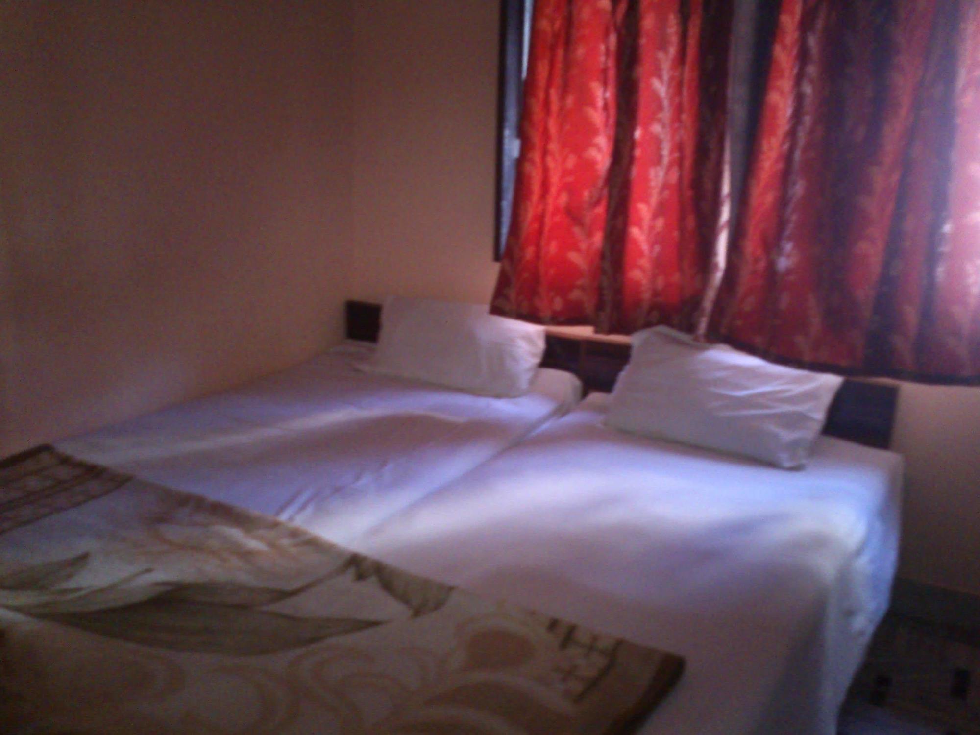 Elvis Guest House Varanasi Exterior photo